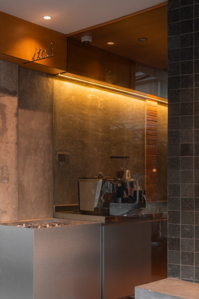 Itc.h Cafe