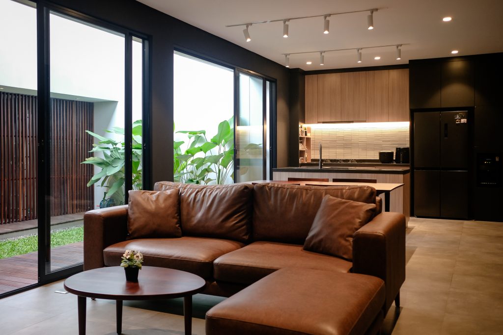 VA House living room with textured lime plaster